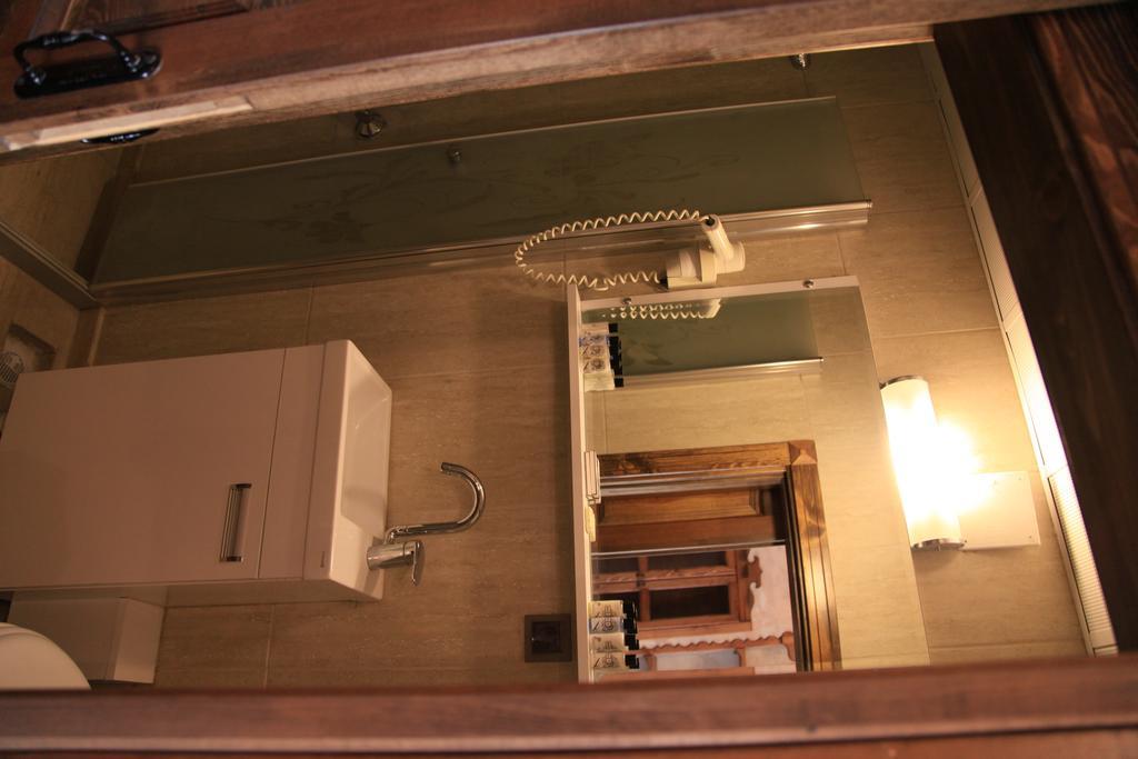 Turkmen Konagi Bed & Breakfast ชานลูร์ฟา ห้อง รูปภาพ