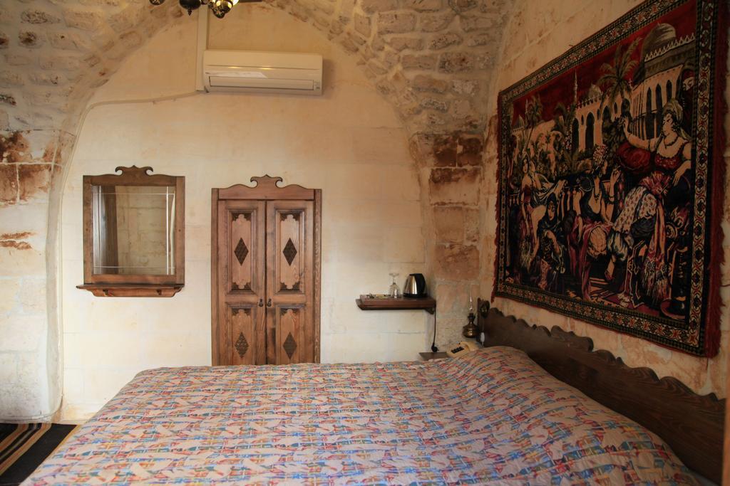 Turkmen Konagi Bed & Breakfast ชานลูร์ฟา ห้อง รูปภาพ