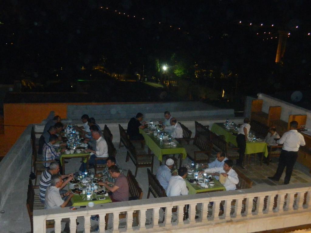 Turkmen Konagi Bed & Breakfast ชานลูร์ฟา ภายนอก รูปภาพ