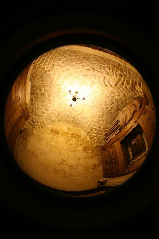 Turkmen Konagi Bed & Breakfast ชานลูร์ฟา ห้อง รูปภาพ